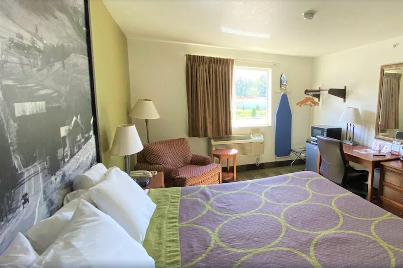 Super 8 By Wyndham Pittsburgh/Monroeville Zewnętrze zdjęcie