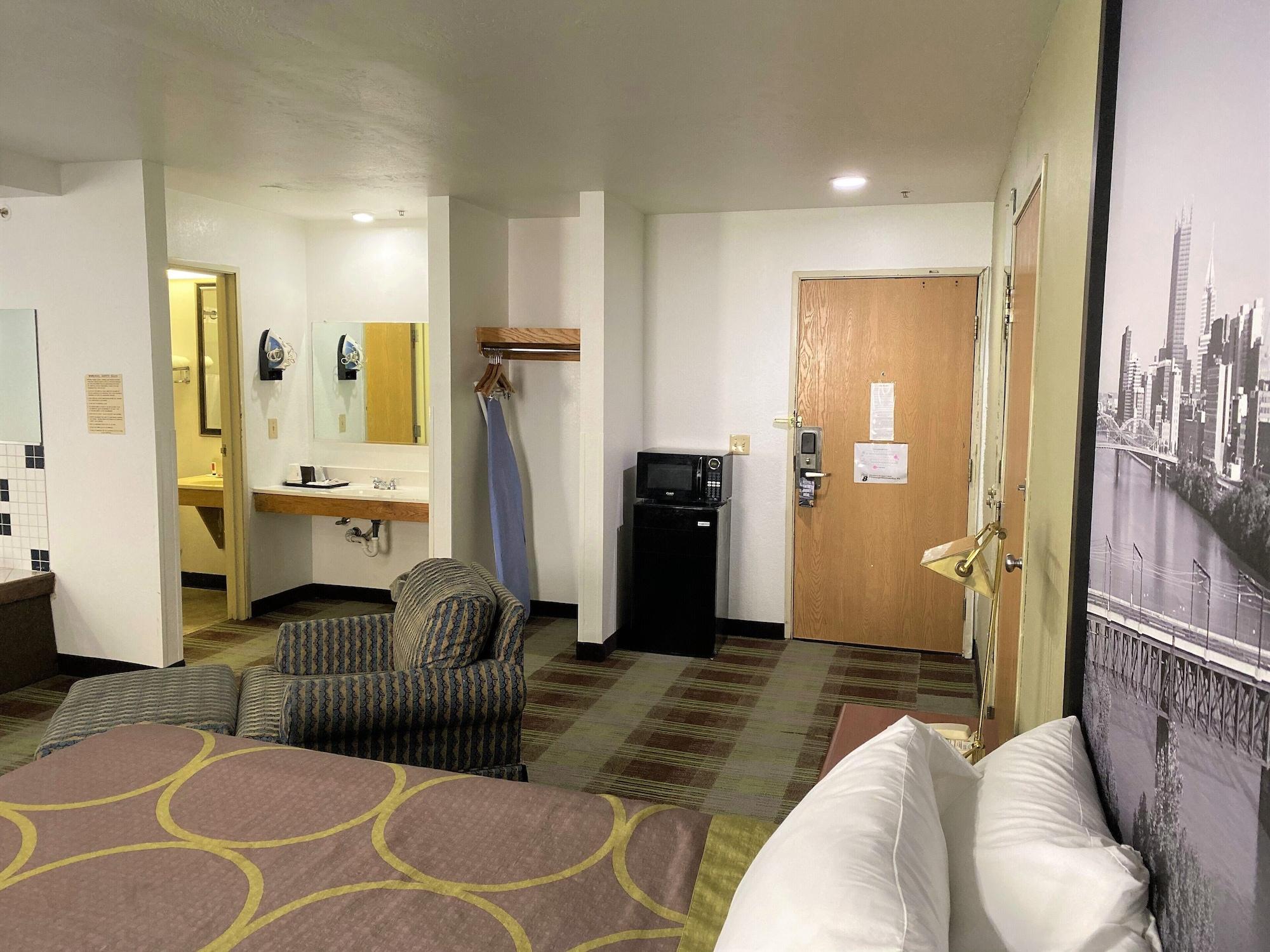 Super 8 By Wyndham Pittsburgh/Monroeville Zewnętrze zdjęcie