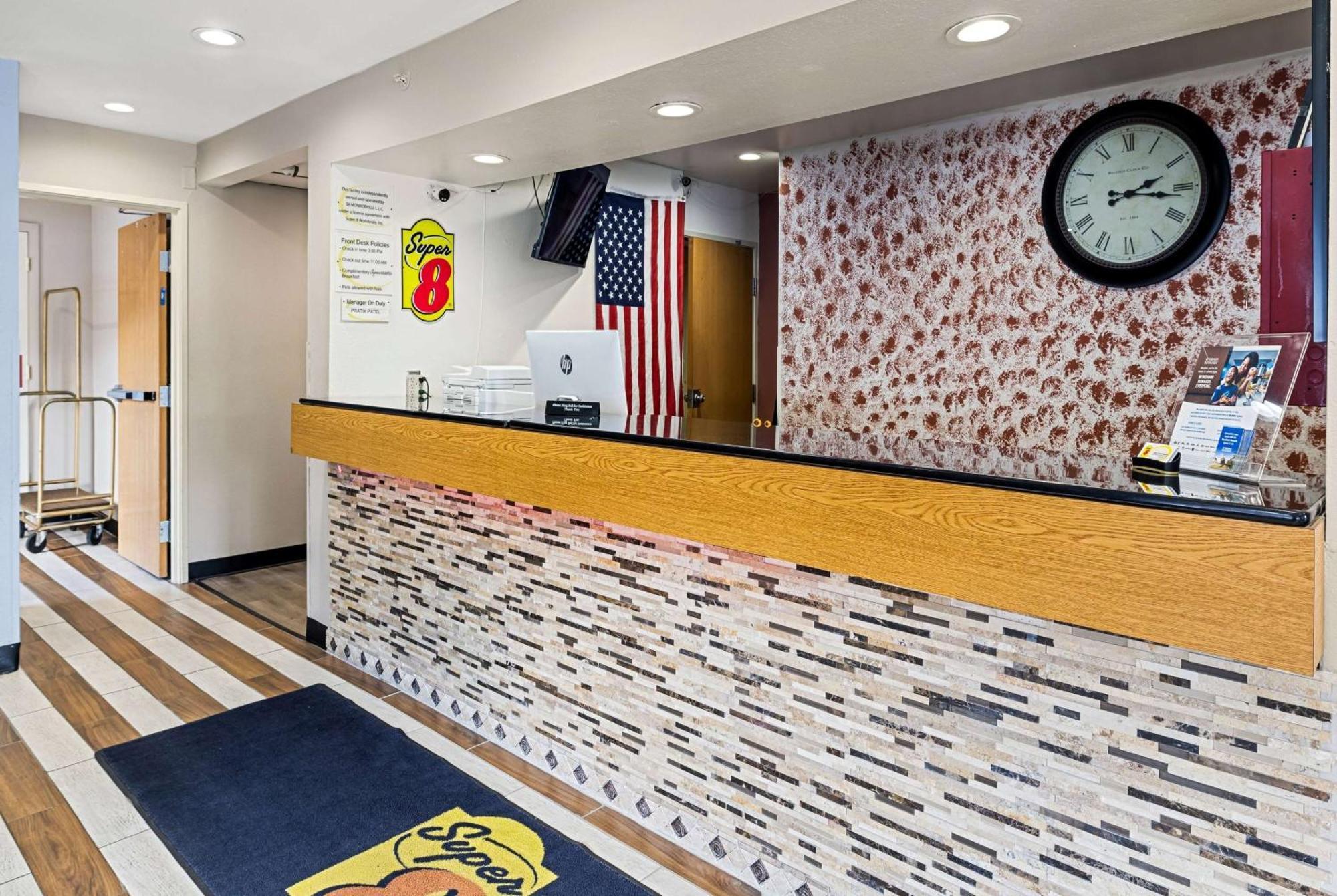 Super 8 By Wyndham Pittsburgh/Monroeville Zewnętrze zdjęcie